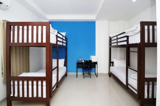 Reddoorz Plus Syariah At Polamas Andalas ปาดัง ภายนอก รูปภาพ