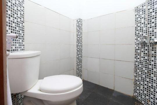 Reddoorz Plus Syariah At Polamas Andalas ปาดัง ภายนอก รูปภาพ
